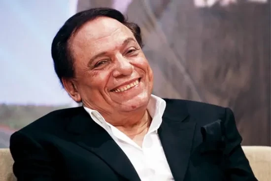 بالفيديو: إصابة عادل إمام بمرض الزهايمر يشعل مواقع التواصل الاجتماعي