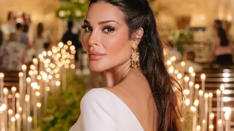 شاهد: نادين نسيب نجيم تحتفل بعيد ميلاد ابنها بأطلالة جريئة