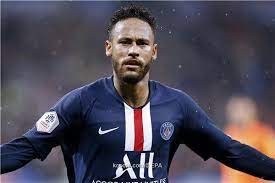 نيمار يشكو تعرضه للظلم أمام تونس