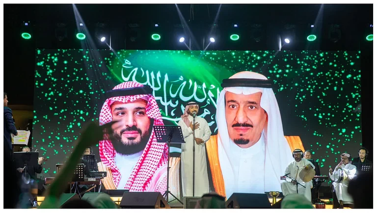 شاهد: ماجد المهندس يفتتح حفلات اليوم الوطني.. ويشكر جمهور القصيم