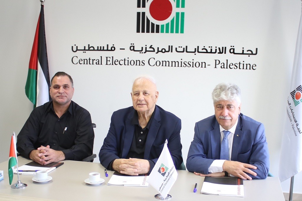 التنمية تُوقع مذكرة تفاهم مع لجنة الانتخابات والاتحاد العام للأشخاص ذوي الإعاقة
