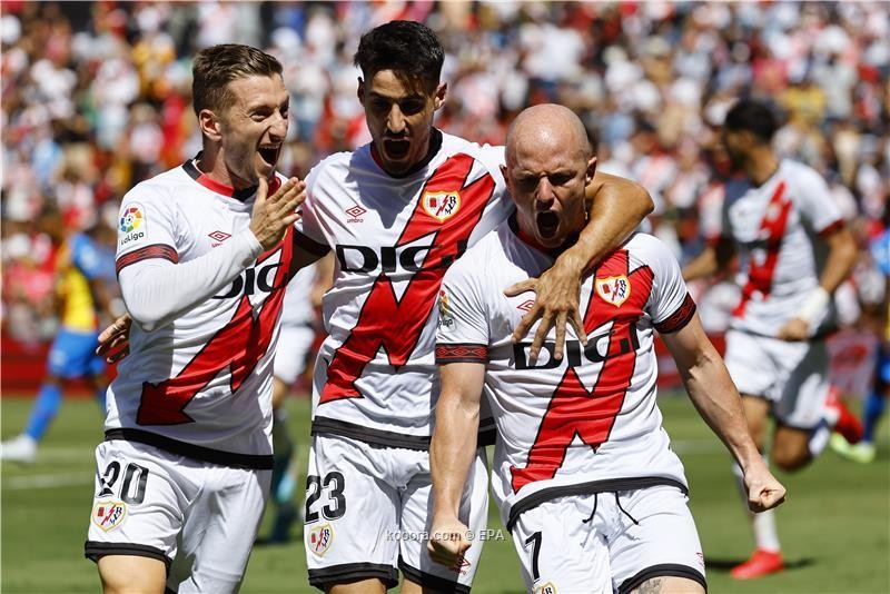 بالصور : فالنسيا يسقط أمام رايو فاليكانو في الليجا