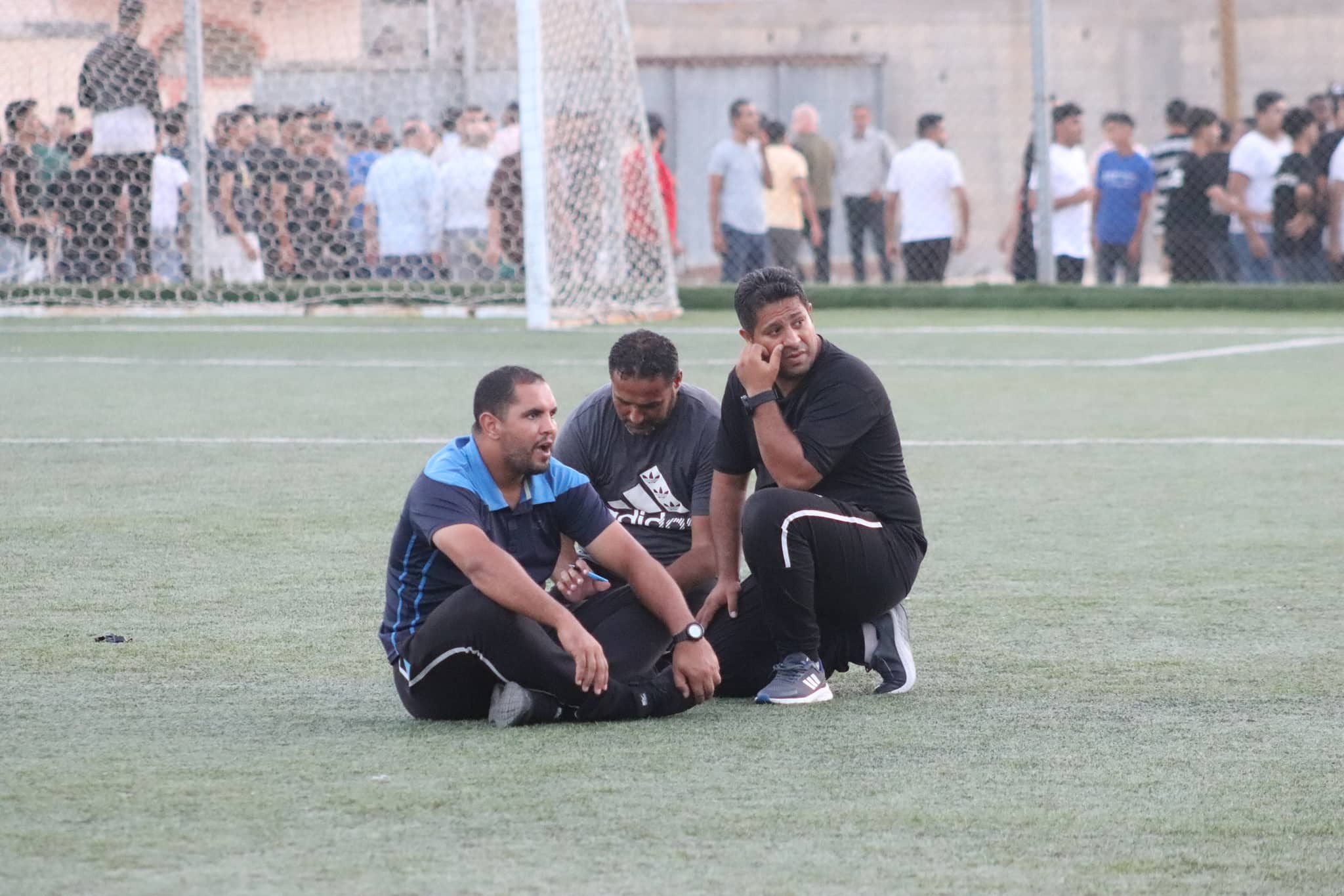 أنباء عن استقالة مدرب الشاطئ من منصبه ..