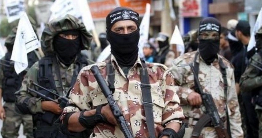 "المجاهدين": نرفض نشرات "الأونروا" المخالفة لقيمنا وتعاليم ديننا