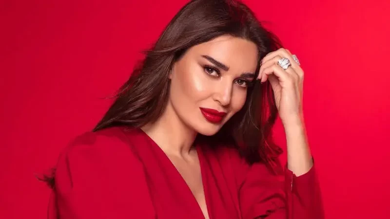 سيرين عبدالنور ترد على نادين نجيم.. وتلجأ لتركي آل شيخ!