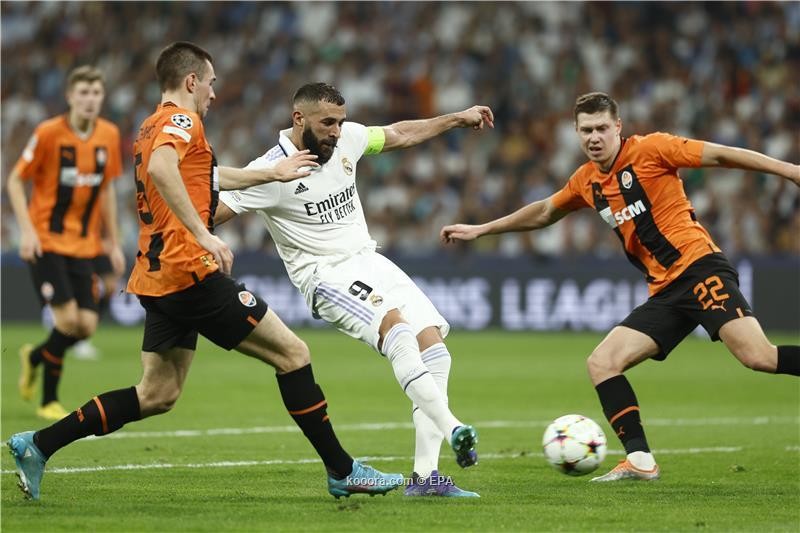 بالصور.. ريال مدريد يحبط شاختار بثنائية برازيلية