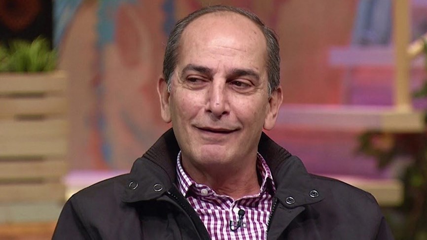 مقطع فيديو لـ هشام سليم من العناية المركزة وهو يلفظ انفاسه الاخيرة يثير ضجة واسعة