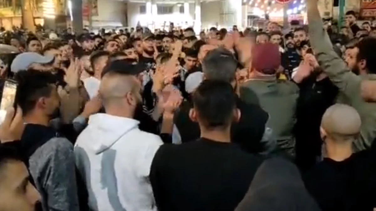 بالفيديو: مسيرة في نابلس دعمًا وتأييدًا لمجموعة "عرين الأسود"