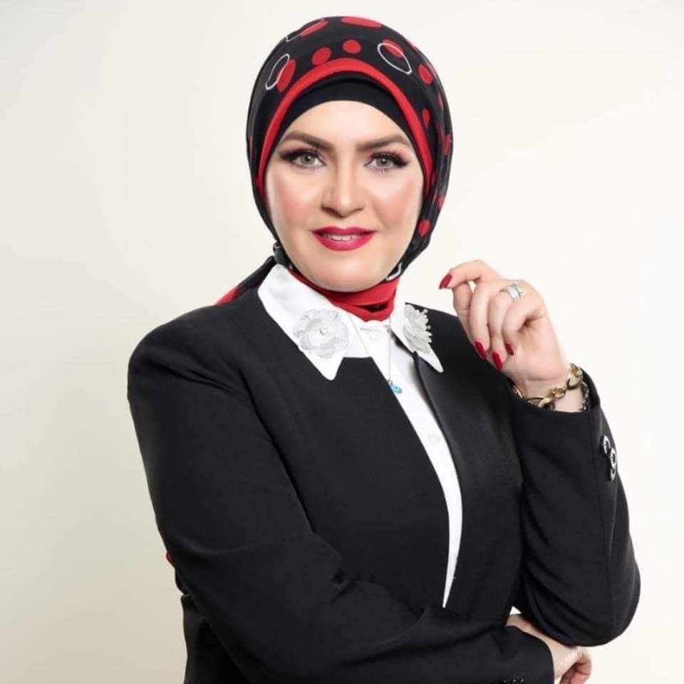 منال عبداللطيف