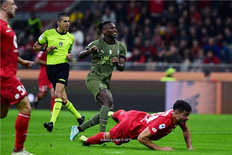 بالصور.. ميلان يضرب مونزا برباعية في الدوري الإيطالي