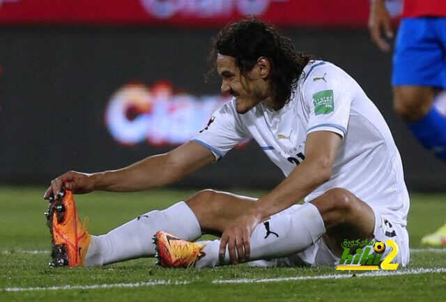 كافاني: ذهبت لطبيب نفسي بعد ريمونتادا برشلونة