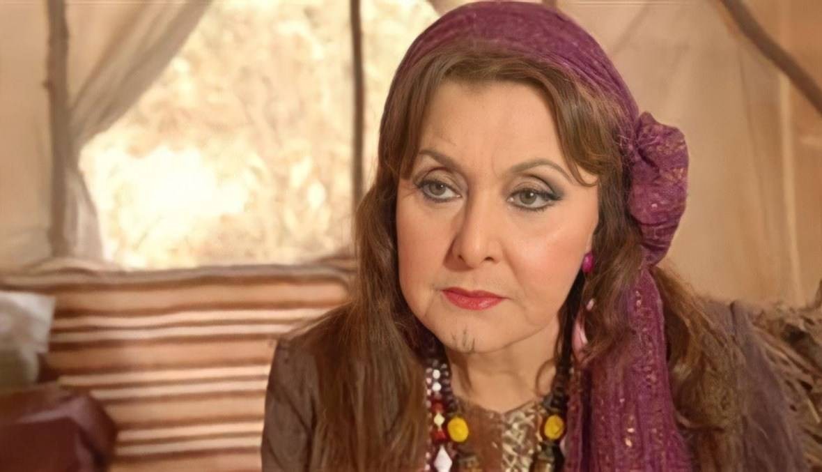 ليلى طاهر تكشف حقيقة تدهور حالتها الصحية وبتر قدمها