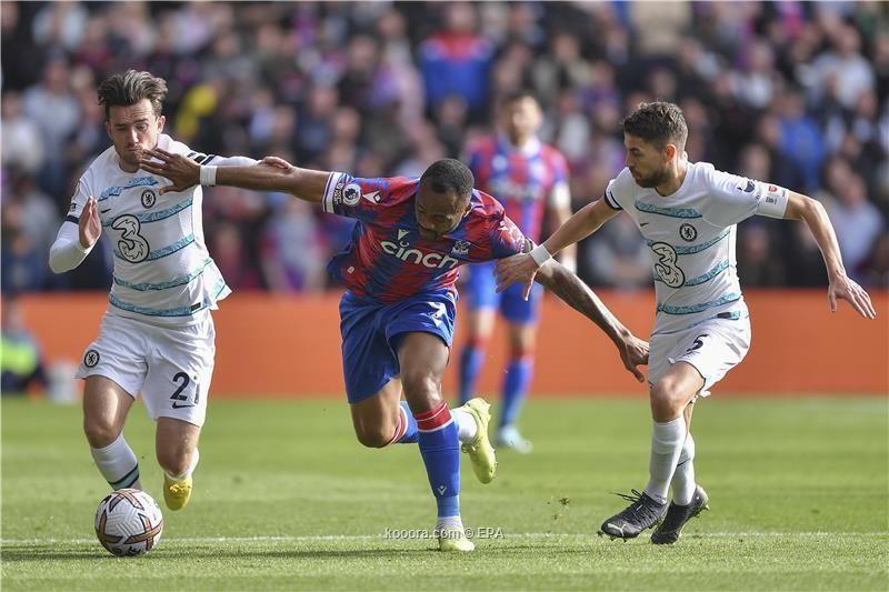 بالصور : تشيلسي يعبر كريستال بالاس في الوقت القاتل