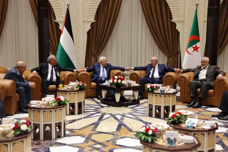 الحوارات تستمر لليوم الثاني
