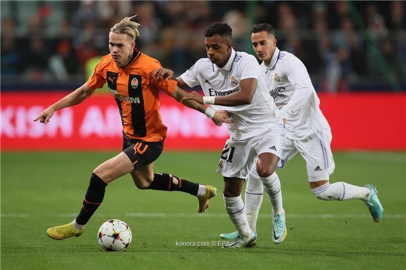 بالصور.. ريال مدريد يحسم تأهله بتعادل قاتل مع شاختار