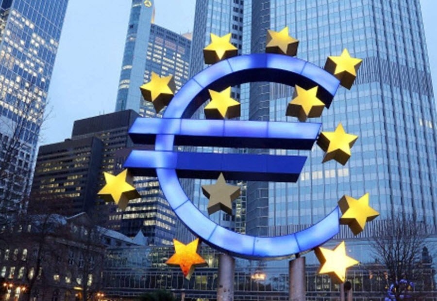البنك المركزي الأوروبي يرفع معدل الفائدة.. وهذه تقديرات الشهر المقبل!