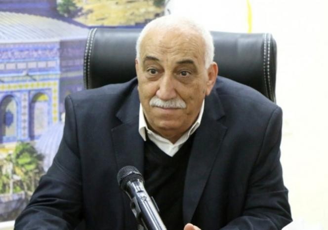 محافظة أريحا تسلم "الصليب الأحمر" رسالة اعتراض على قرار إغلاق مكتبه في المدينة