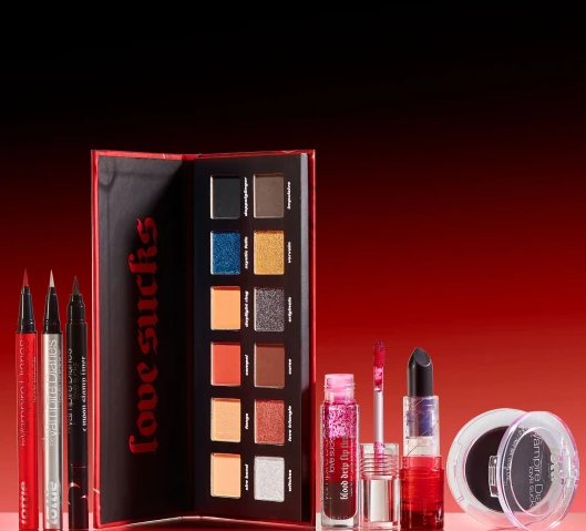 علامة تجميل بريطانية تشجع على التبرع بالدم مقابل الحصول على أحدث منتجاتها