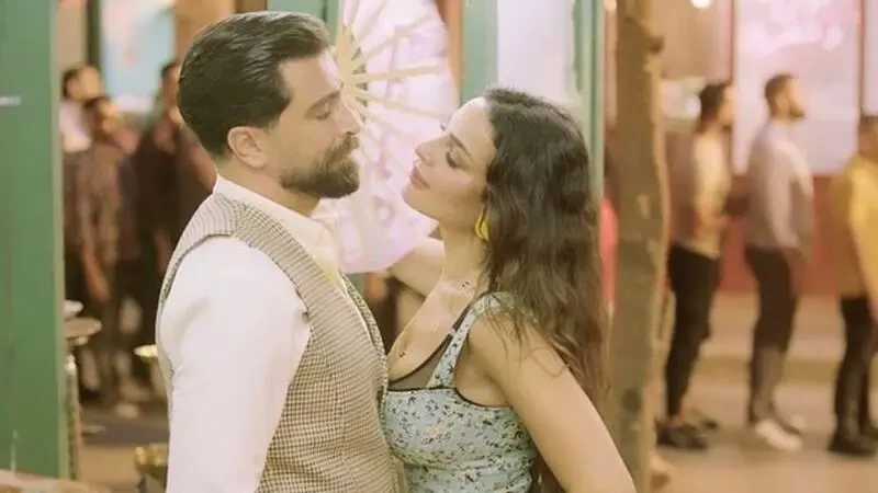 صالون زهرة الجزء الثاني