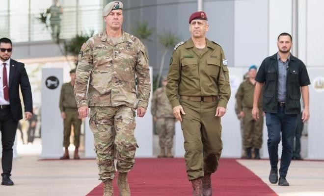 قائد القيادة المركزية للجيش الأمريكي يصل فلسطين المحتلة لهذا السبب!