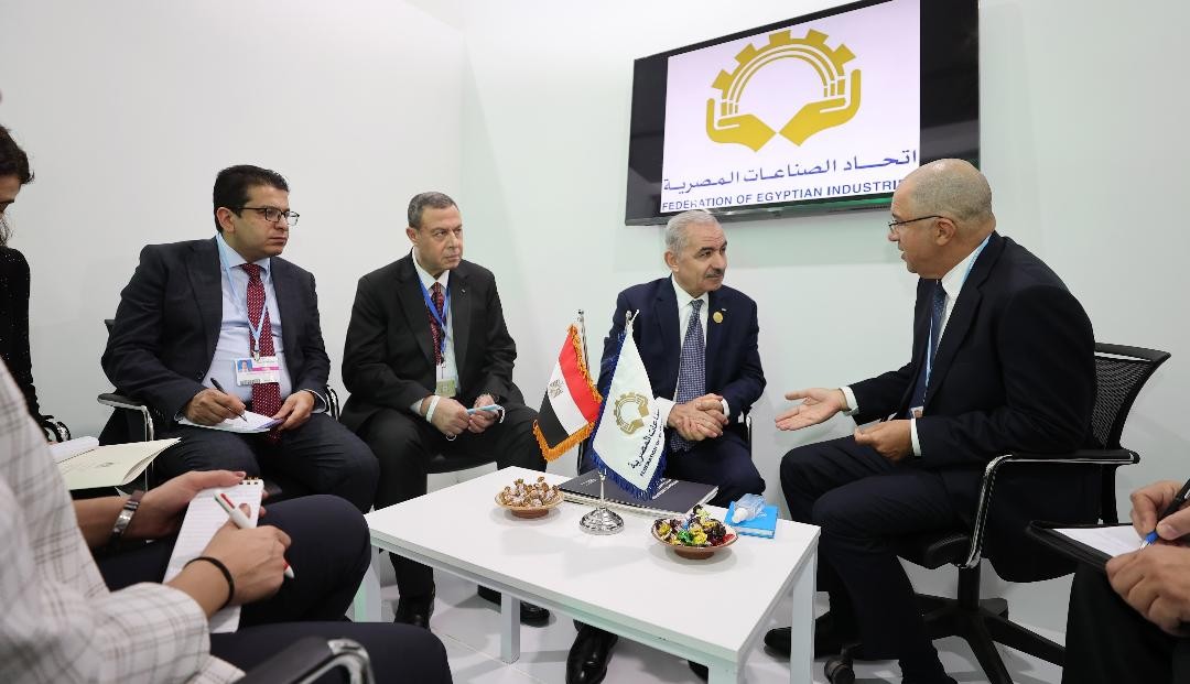 تفاصيل لقاء اشتية برئيس اتحاد الصناعات المصرية
