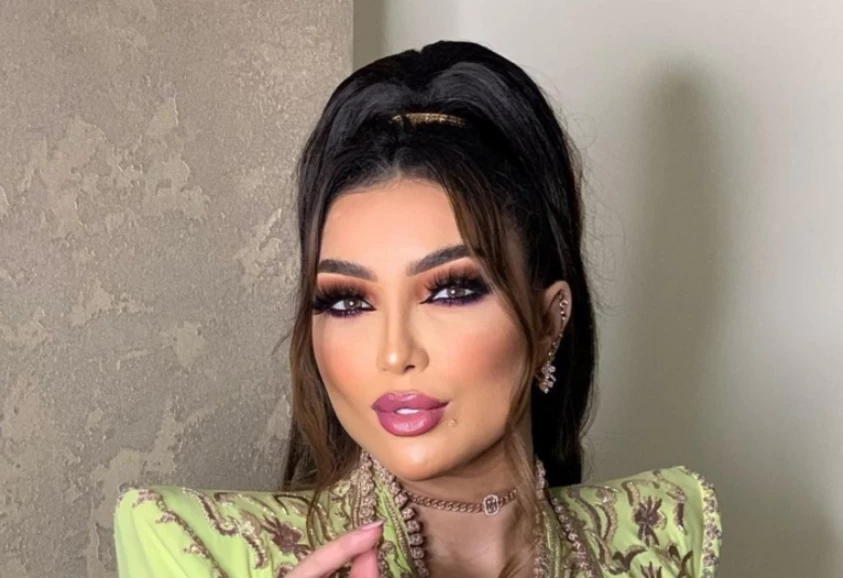 بالفيديو: دنيا بطمة تستعرض شكلها الجديد بعد سلسلة عمليات تجميل حديثة