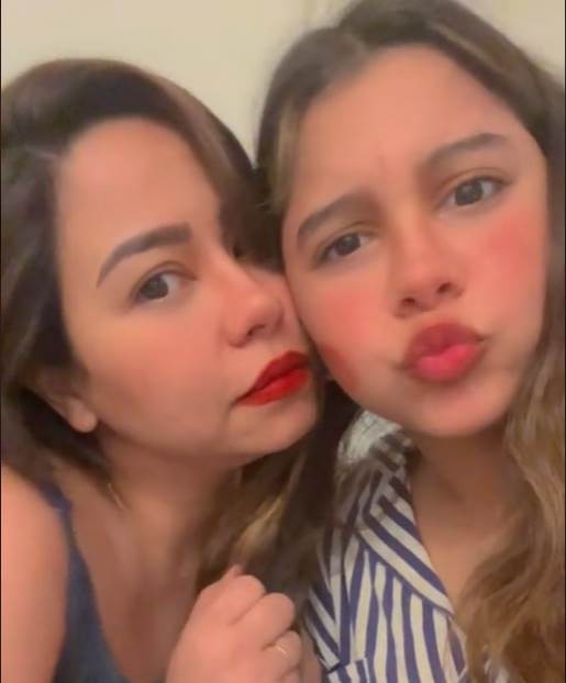 في أول ظهور بعد عودتها لحسام حبيب.. شيرين عبد الوهاب تغني مع ابنتها "الغزالة رايقة"