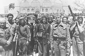 هارتس : السطو الإسرائيلي على الأرشيف الفلسطيني قبل العام 1948