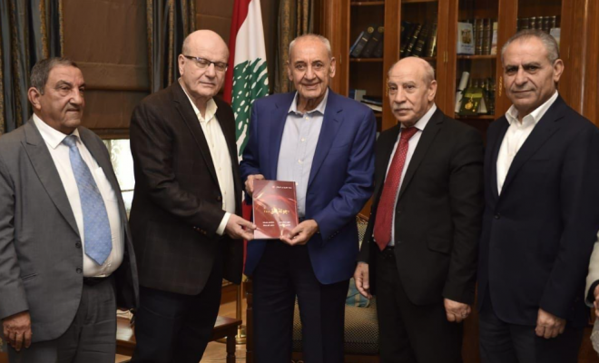 رئيس مجلس التواب اللبناني يلتقي وفدًا قياديًا من الجبهة الديمقراطية في بيروت