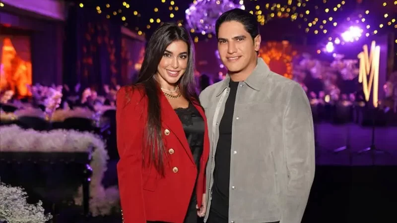 شاهد: عمرو دياب يتوسط لعودة ياسمين صبري وأبوهشيمة.. وصورة جديدة تجمعهما