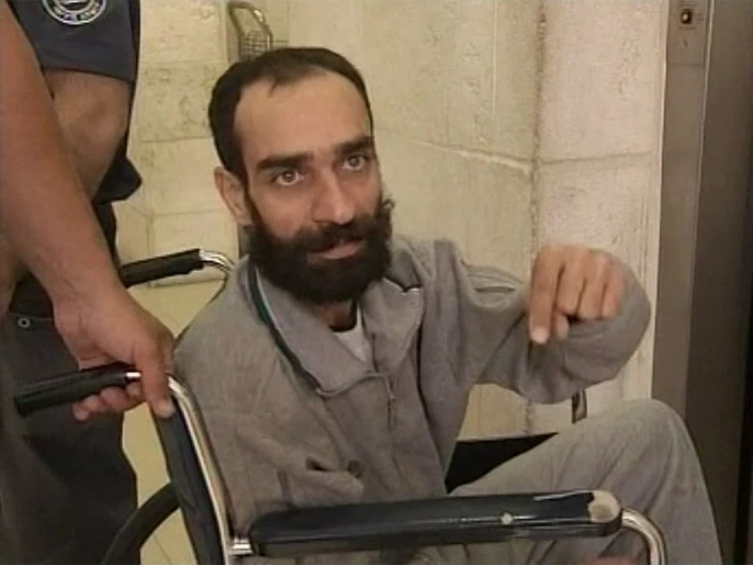 الأسير سامر العيساوي يُواصل إضرابه عن الطعام