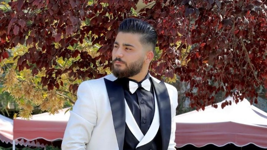 بعد أن أثار الجدل بخبر زواجه.. أمير عموري يرد: أكملت نصف ديني