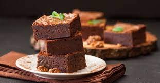 كيكة السميد بالكاكاو