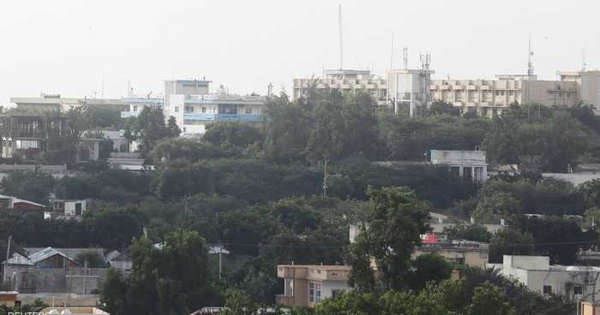 البرلمان الصومالي يُرجئ جلسته المقررة اليوم عقب هجوم على أحد الفنادق