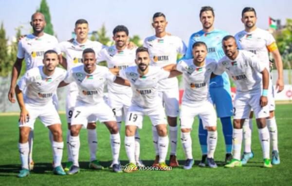 شباب الخليل يقلب الطاولة على جاره الأهلي في دوري فلسطين