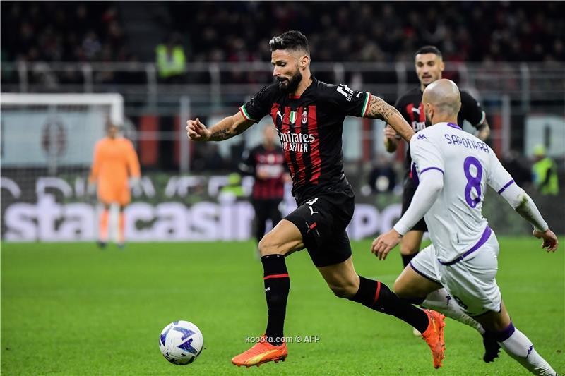 بالصور.. النيران الصديقة تهدي ميلان فوزا قاتلا على فيورنتينا