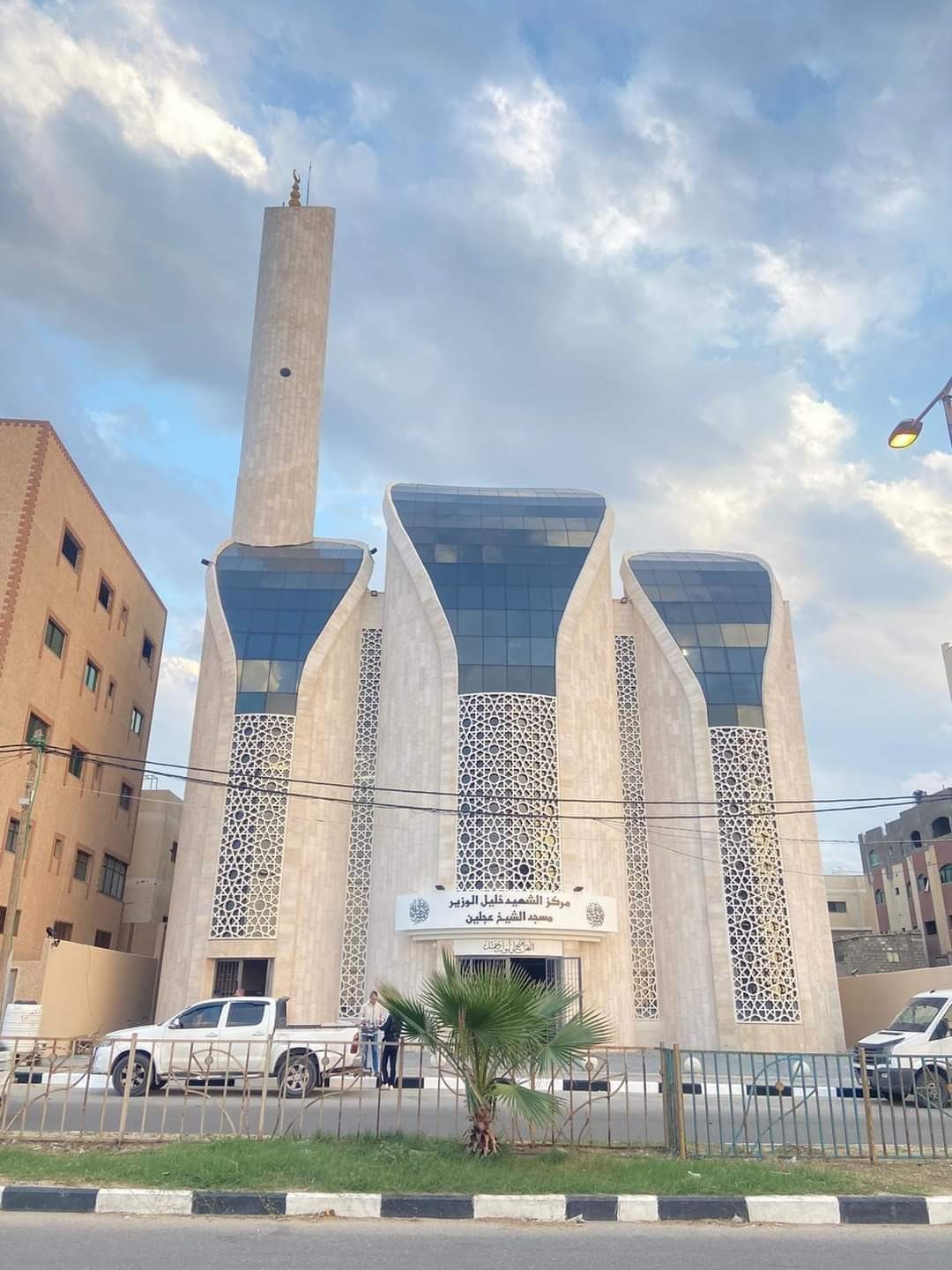 جدل وغضب بين المواطنين