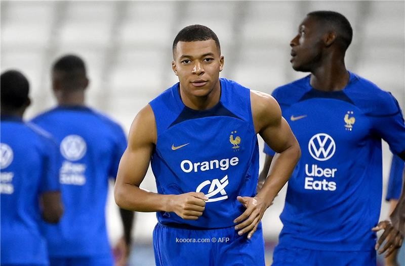 مبابي يتصدر تشكيل فرنسا المتوقع لمواجهة الدنمارك