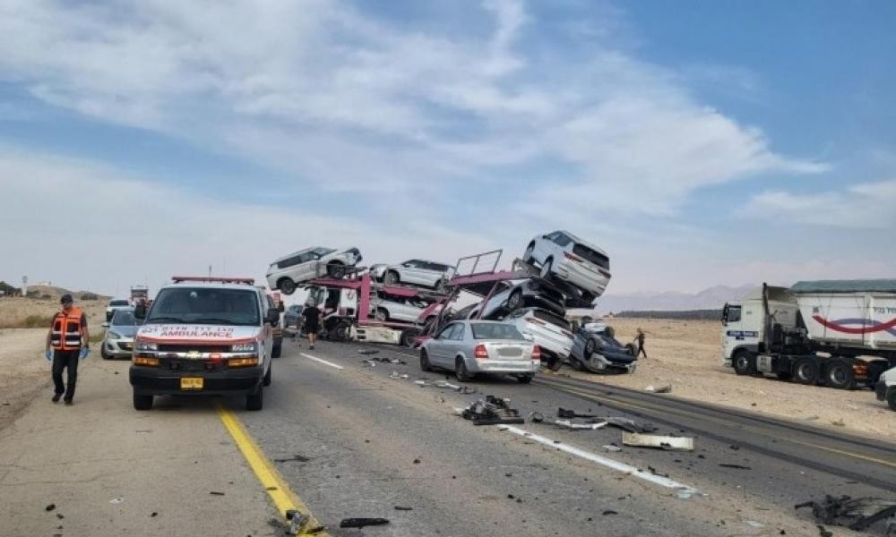 مصرع رجل وامرأة في حادث طرق بالنقب