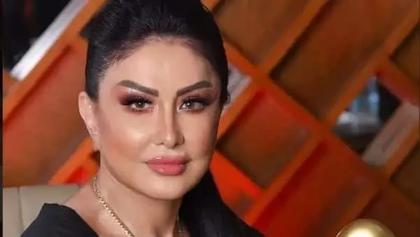 شاهد: بعد تعرضها لخطأ طبى شوه وجهها..وفاء سالم فى إطلالة عشرينية عقب العملية