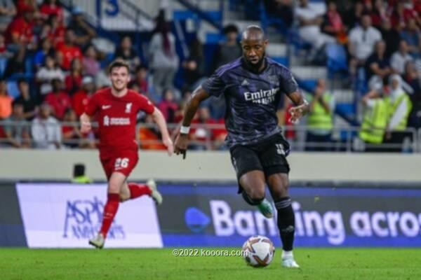 بالفيديو وبالصور : ليفربول يخسر أمام ليون.. وصلاح يهدر ركلة جزاء