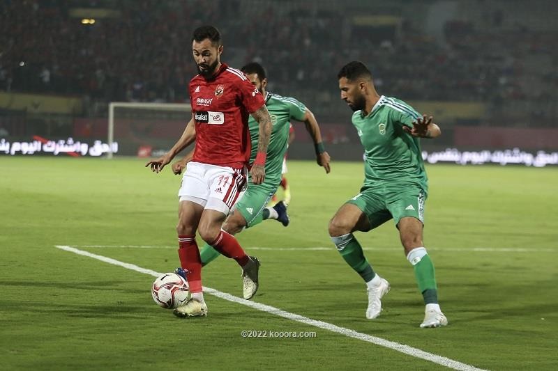 الاتحاد اضاع ضربتي جزاء