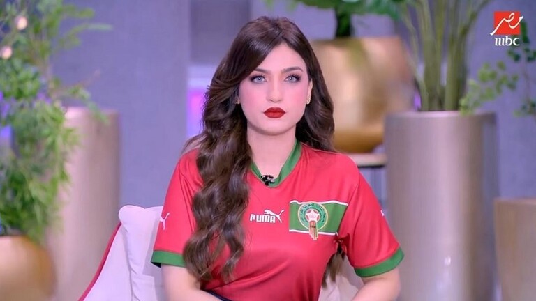 "والنبي يا شيخ لو لي خاطر عندك".. طلب غريب لياسمين عز من رونالدو