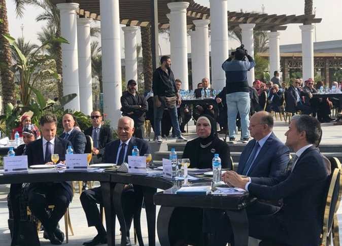 نيفين جامع: مرحلة جديدة من التعاون مع الاتحاد الأوروبي والوكالة الفرنسية لتطوير المناطق العشوائية في مصر