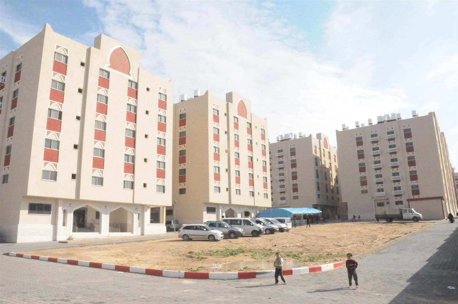 الأشغال العامة بغزّة تتحدث عن مشروع الشقق المصرية 