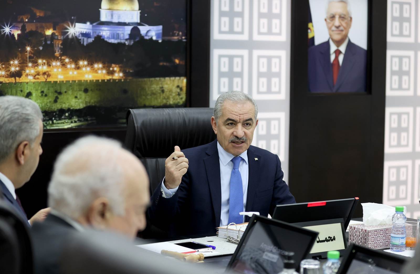 الحكومة تتخذ قرارًا بشأن التوقيت الشتوي وساعات عمل الموظفين