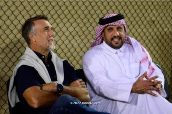 بالصور.. باتيستوتا يستعيد ذكرياته مع العربي القطري