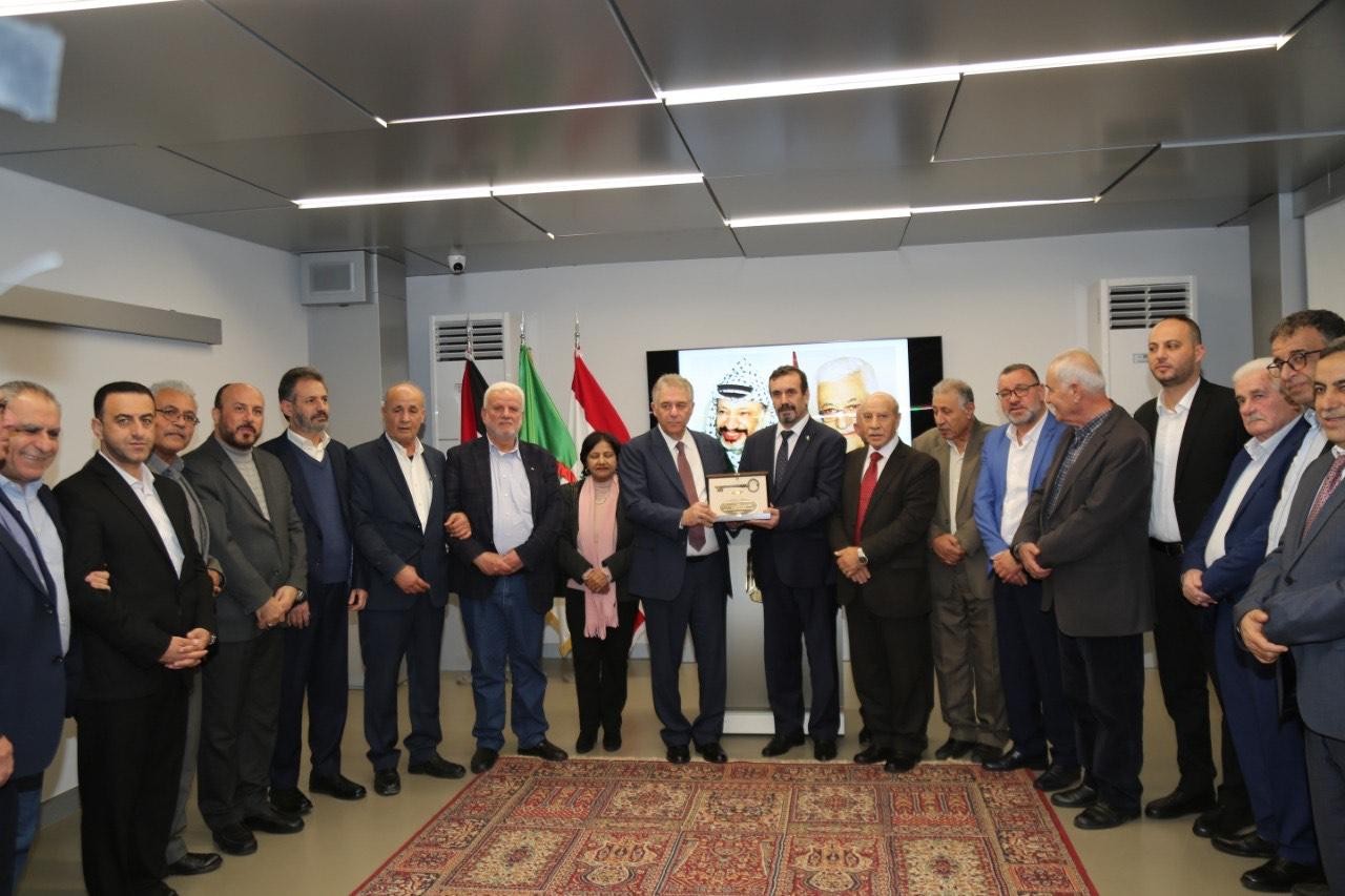 سفارة فلسطين والفصائل تُكرّم السفير الجزائري لدى لبنان