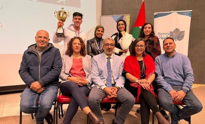 جامعة القدس برام الله تفوز في دوري مناظرات الجامعات 2022