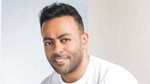 تامر عاشور يتصدر تريند اليوتيوب بـ “بحبك وخايف”